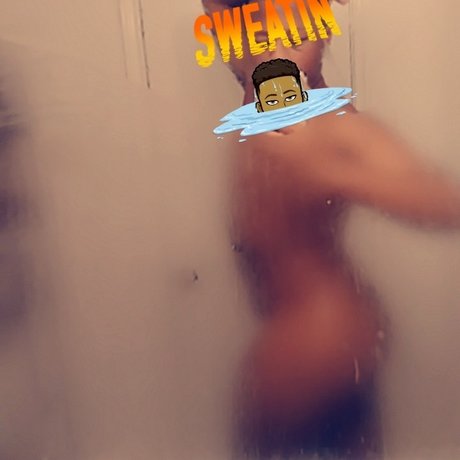 Photo nue de fuite OnlyFans de Bhadd