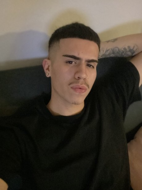 Photo nue de fuite OnlyFans de Mcdaddymob