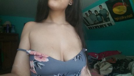 Photo nue de fuite OnlyFans de Maze