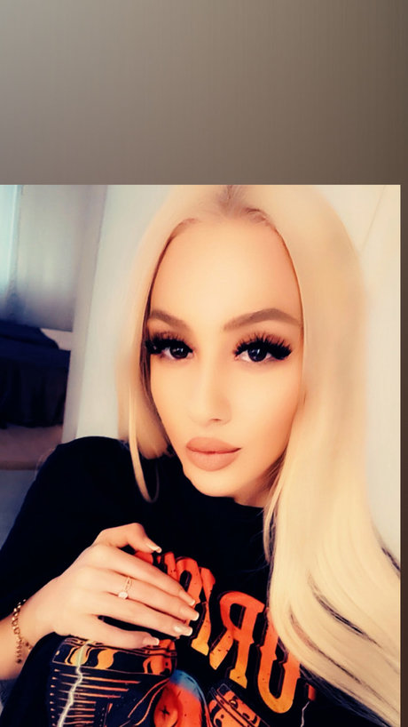 Photo nue de fuite OnlyFans de Mayareal