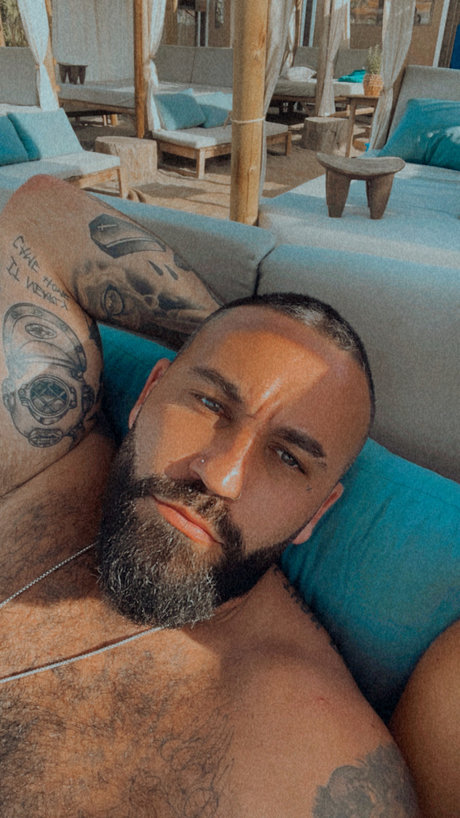 Photo nue de fuite OnlyFans de Max Moya