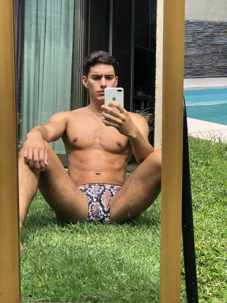 Photo nue de fuite OnlyFans de Maxi Tassi