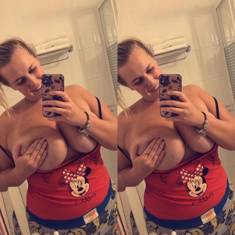 Photo nue de fuite OnlyFans de 