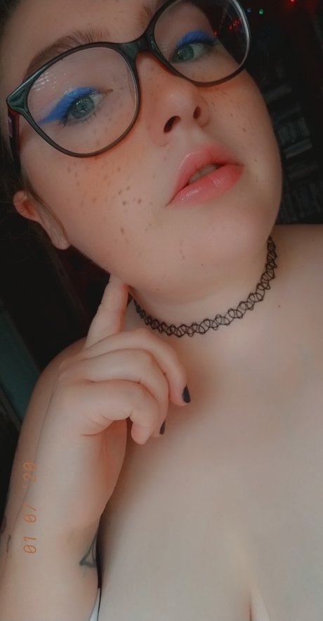 Photo nue de fuite OnlyFans de Alister Andrews And Zomb