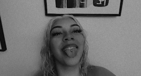 Photo nue de fuite OnlyFans de Pretty Pinkk