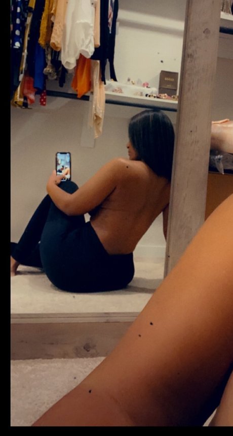 Photo nue de fuite OnlyFans de Becuzzimmee