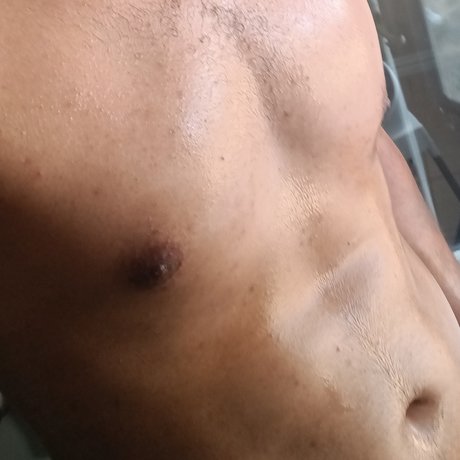 Photo nue de fuite OnlyFans de Beeffrank
