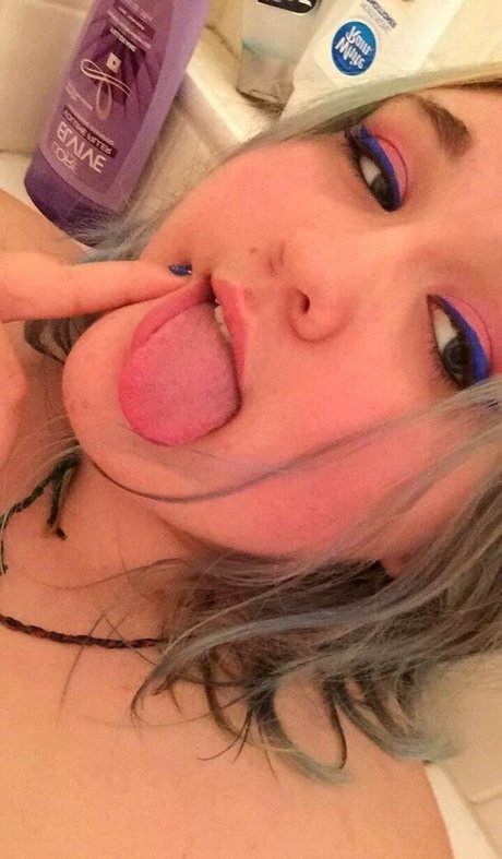 Photo nue de fuite OnlyFans de Karmatheslut777
