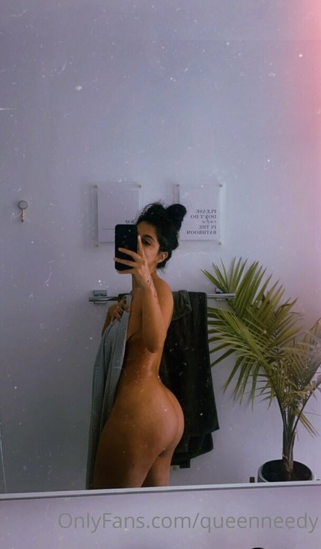 Photo nue de fuite OnlyFans de Queenneedy