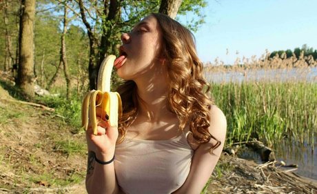 Celebrity_hannah_montana