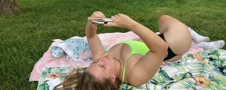 Photo nue de fuite OnlyFans de Courtneymariee