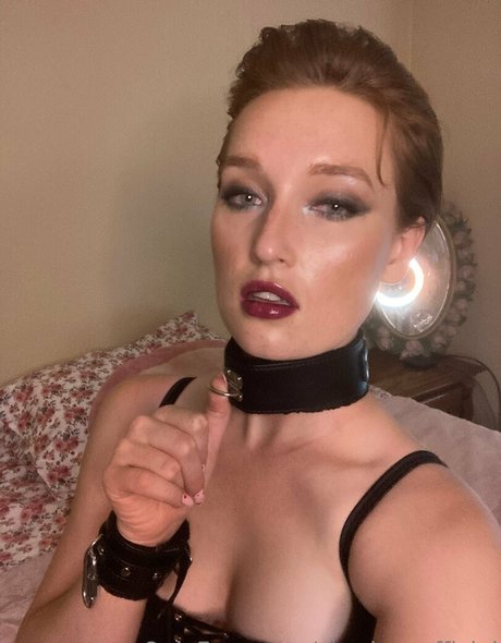 Photo nue de fuite OnlyFans de Cherixoofficial