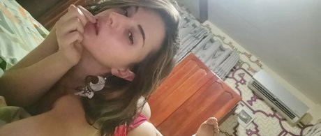 Photo nue de fuite OnlyFans de Sereniakeer