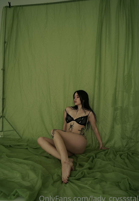 Photo nue de fuite OnlyFans de Moonlitnymphvip
