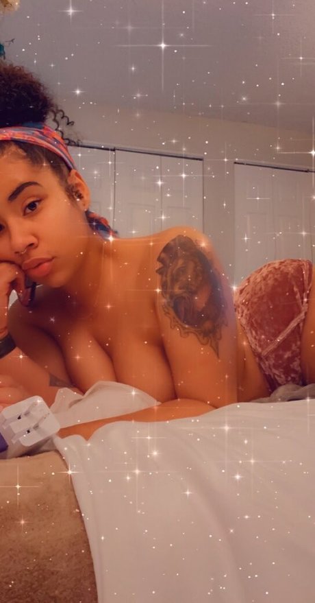 Photo nue de fuite OnlyFans de Elusivemulatto