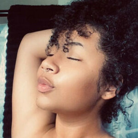 Photo nue de fuite OnlyFans de Elusivemulatto