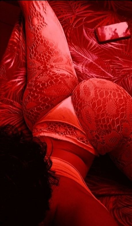 Lana Santhos