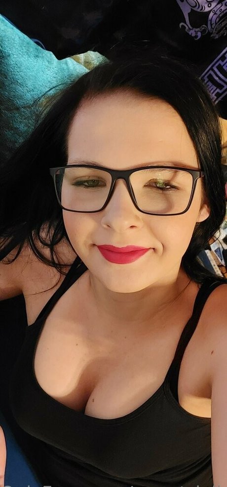 Photo nue de fuite OnlyFans de Sweetlollypopgirl