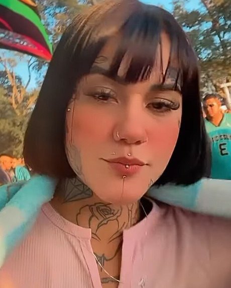 Photo nue de fuite OnlyFans de Evelyn Mirelly