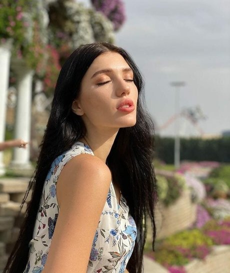 Photo nue de fuite OnlyFans de Alina Enero