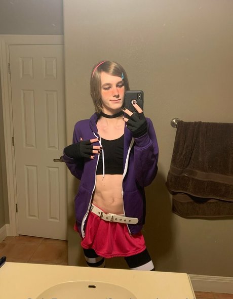 Femboycherryblossom