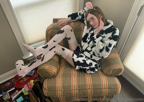 Photo nue de fuite OnlyFans de Femboycherryblossom