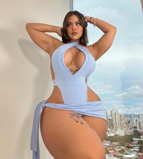 Photo nue de fuite OnlyFans de Grace Bon