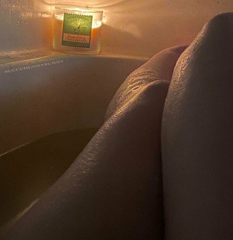 Photo nue de fuite OnlyFans de Succuhunnybunny