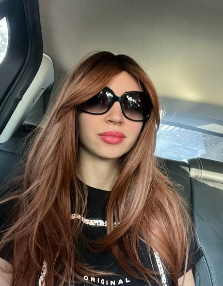 Photo nue de fuite OnlyFans de Missredstar