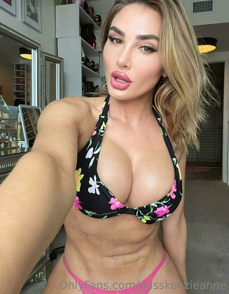 Misskenzieanne