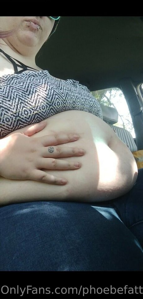 Photo nue de fuite OnlyFans de Phoebefatter