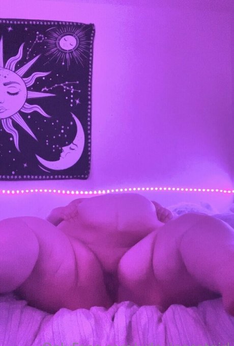 Photo nue de fuite OnlyFans de Urlovingcatgirl