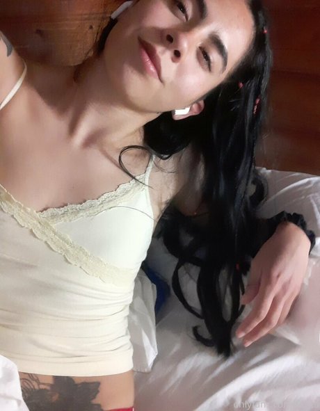 Photo nue de fuite OnlyFans de Fasita