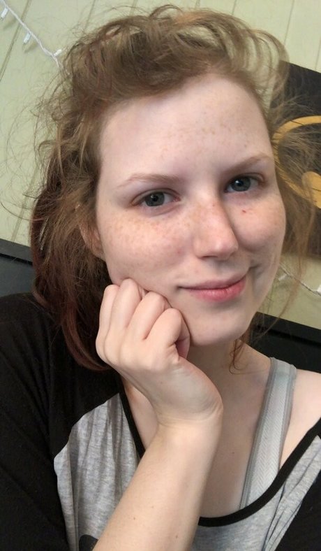Photo nue de fuite OnlyFans de Donutosaurus