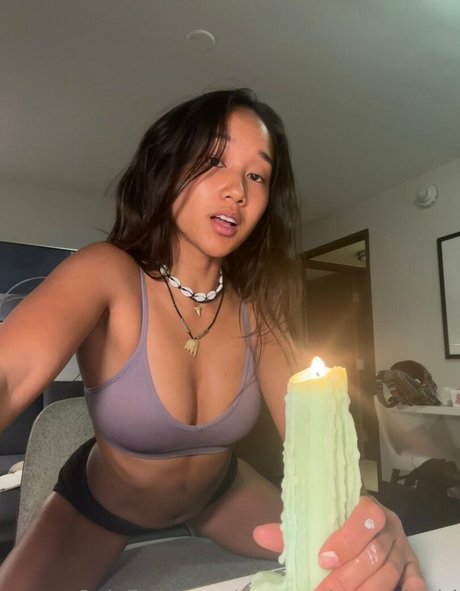 Photo nue de fuite OnlyFans de Mangopineapplegirl
