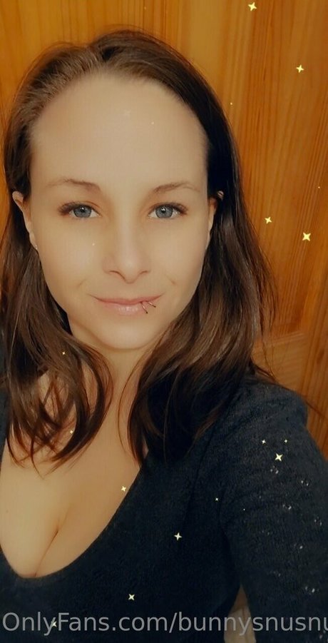 Photo nue de fuite OnlyFans de Bunnysnusnu