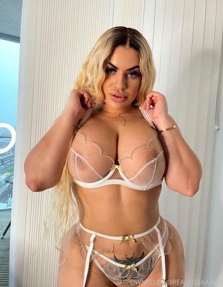 Photo nue de fuite OnlyFans de Lissaaires
