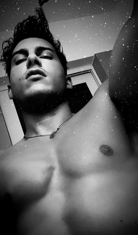 Photo nue de fuite OnlyFans de Alexandrosr