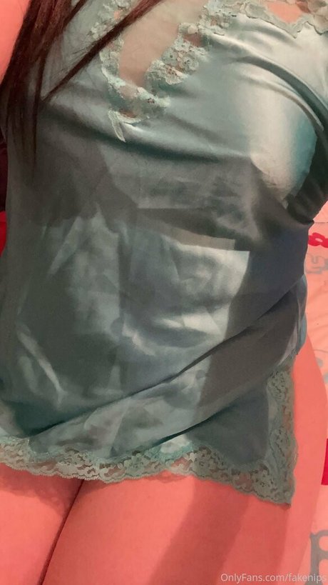 Photo nue de fuite OnlyFans de Fakenips