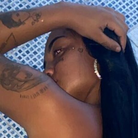 Photo nue de fuite OnlyFans de Bandiva