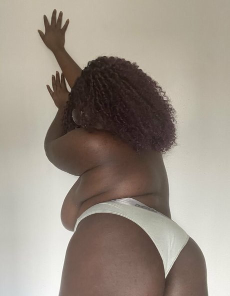 Photo nue de fuite OnlyFans de Strifequeeneris