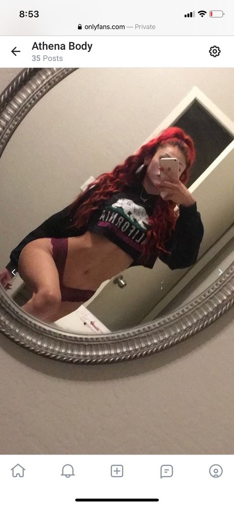 Photo nue de fuite OnlyFans de Athena Body