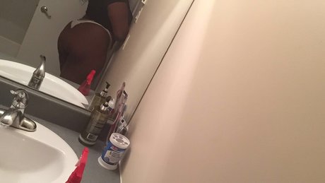Photo nue de fuite OnlyFans de Leondra