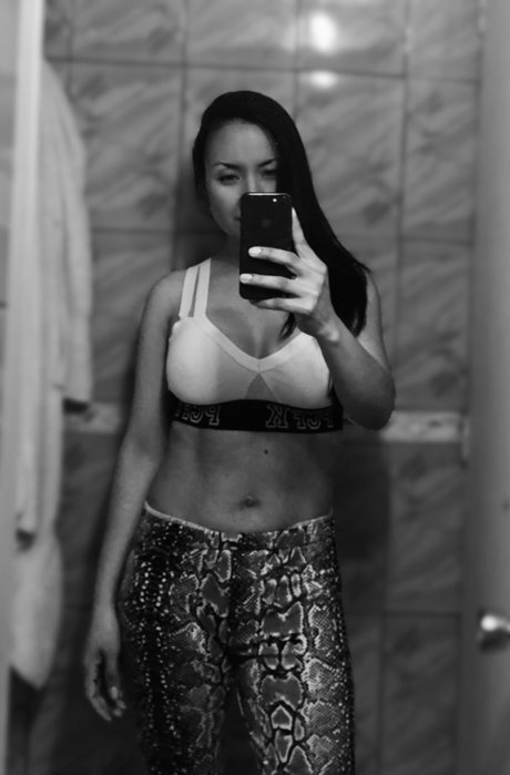 Photo nue de fuite OnlyFans de Mica V