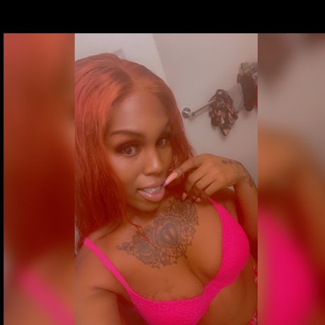 Photo nue de fuite OnlyFans de Tsraven