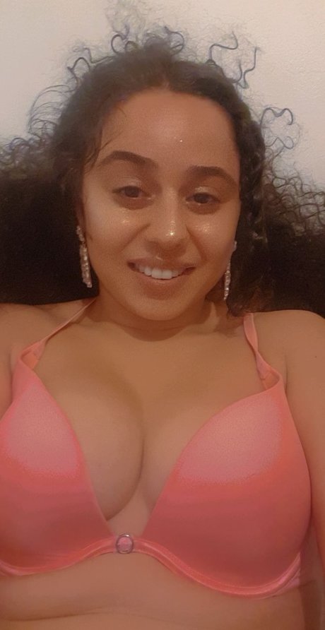 Photo nue de fuite OnlyFans de Bella