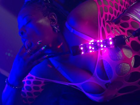 Photo nue de fuite OnlyFans de Bdbpdevilsadvstylahstar