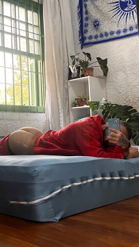 Photo nue de fuite OnlyFans de Tal