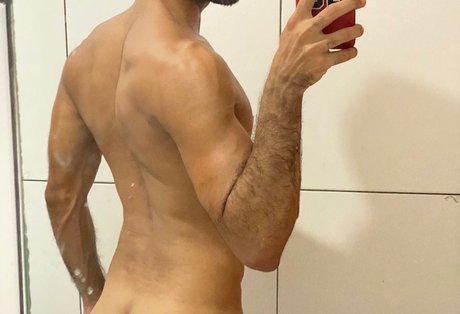 Photo nue de fuite OnlyFans de Biscoitin