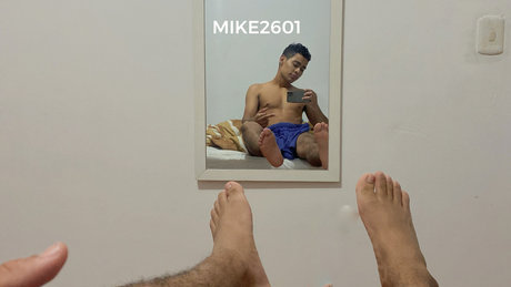 Photo nue de fuite OnlyFans de Mike